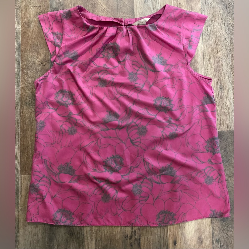 Banana Republic pink floral blouse Large EUC
